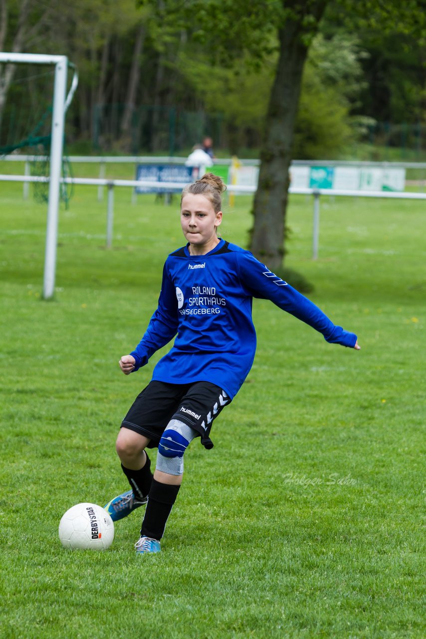 Bild 144 - C-Juniorinnen SG Rnnau-Segeberg - Kaltenkirchener Turnerschaft : Ergebnis: 1:3